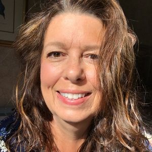 Meet your Posher, Theresa